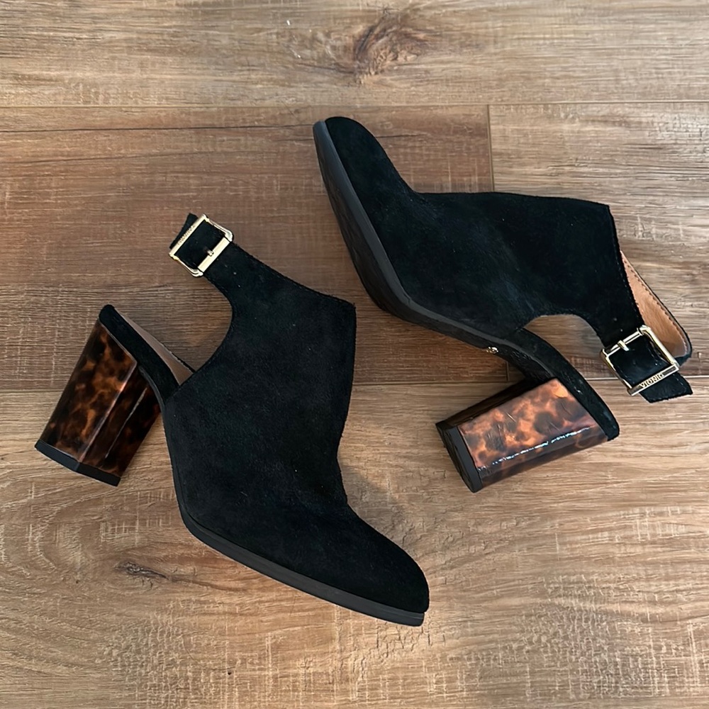 Vionic Perk Lacey Tortoise Black Suede Heels Ankle Strap Size 6.5